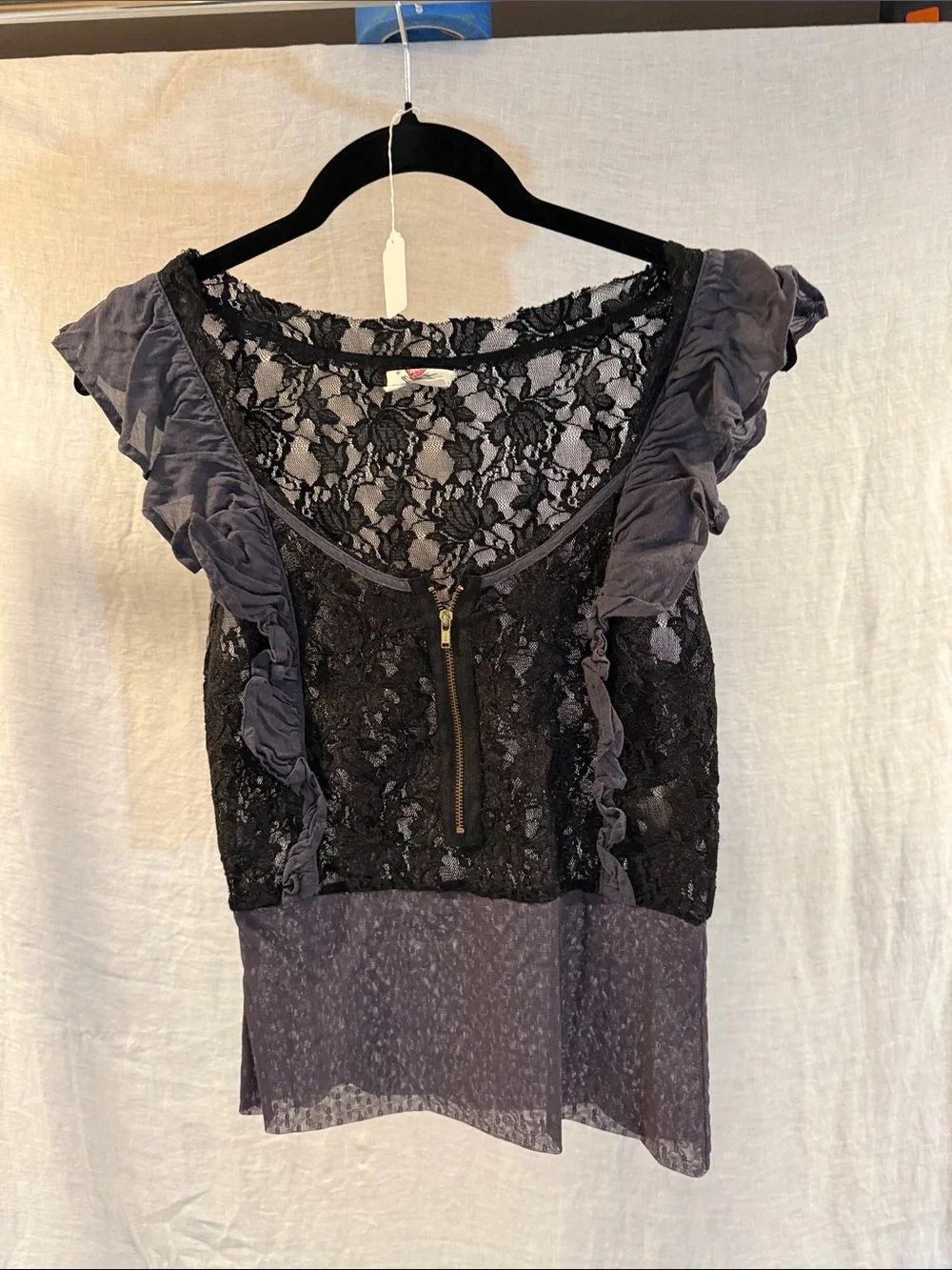 Free People Black Lace Ruffle Mixed-Media Top size 4